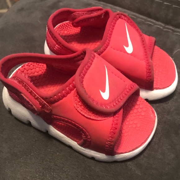 nike sandals for baby girl